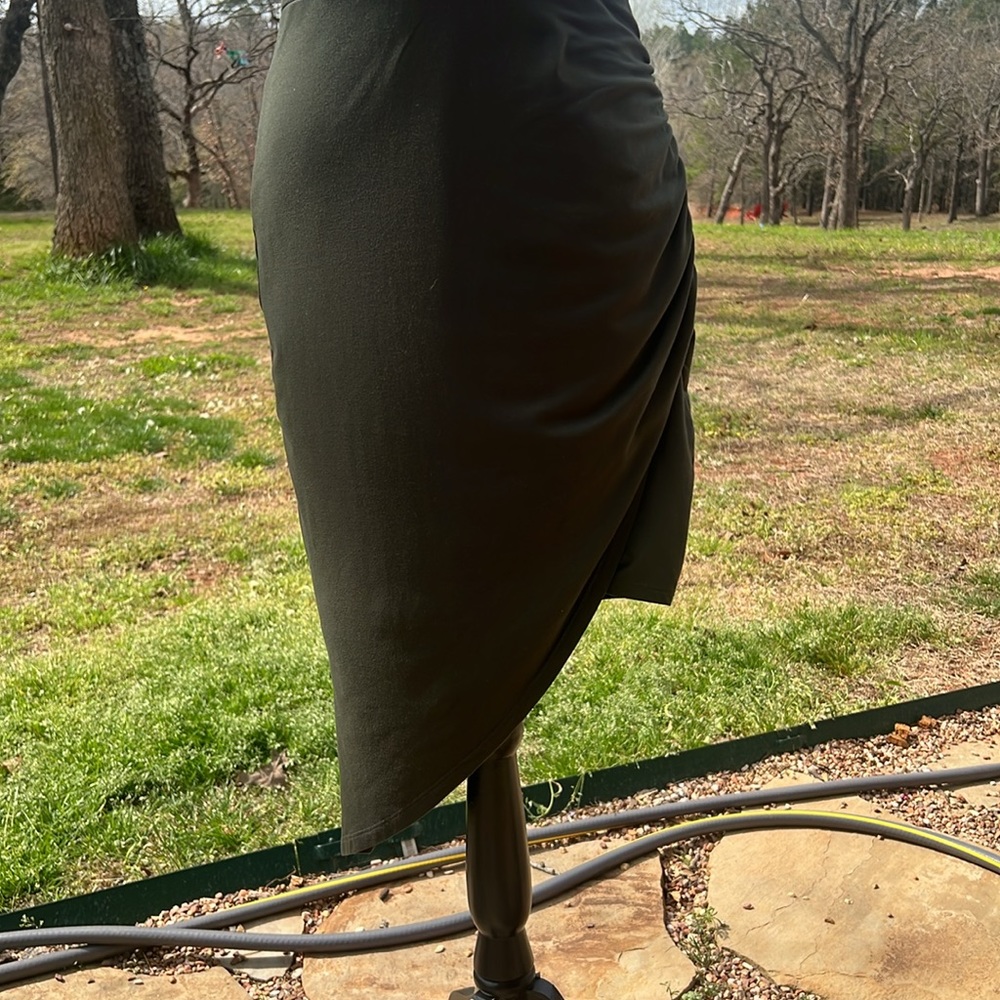 CHARLOTTE RUSSE DRESS ……..349 - Picture 4 of 9